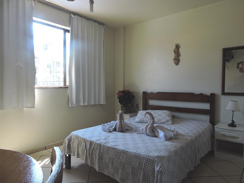 ゴヴェルナドール・セウソ・ラーモス Residencial Baleia Francaアパートホテル エクステリア 写真